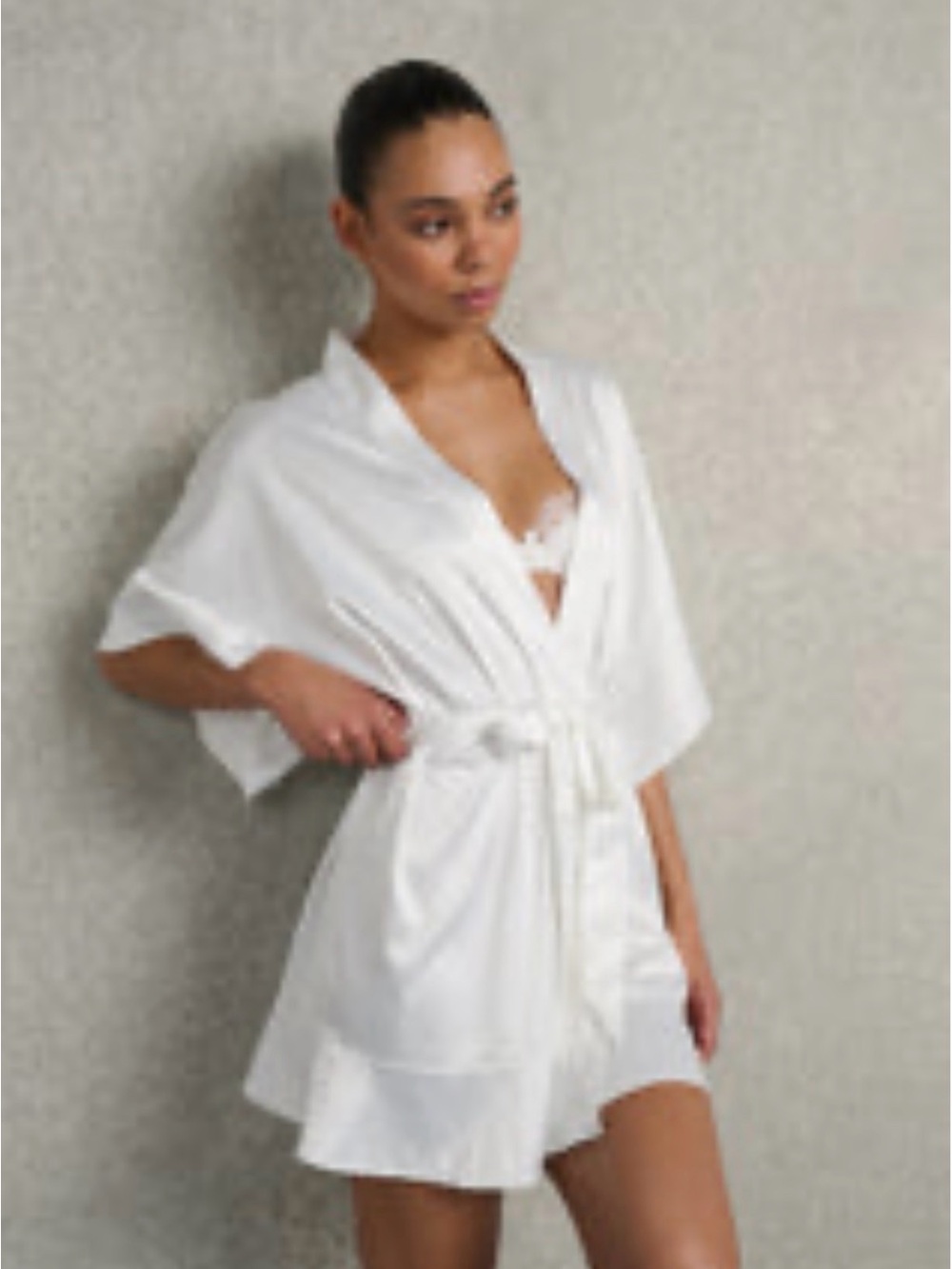Satin Tie-Waist Short Kimono Robe in White